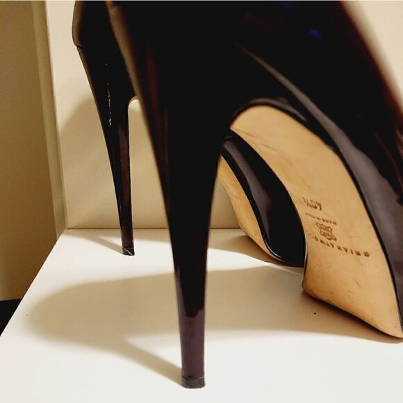 Brian Atwood Burgundy Patent Leather Hidden Platform Pumps Sz.8.5/40.5 Ret. $595 - Picture 6 of 7